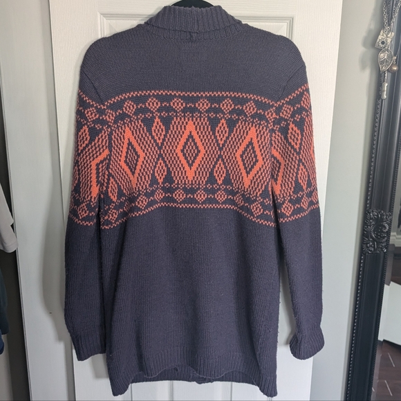 North Face Jacquardigan - blue and coral, knit. Size Medium - Picture 2 of 9